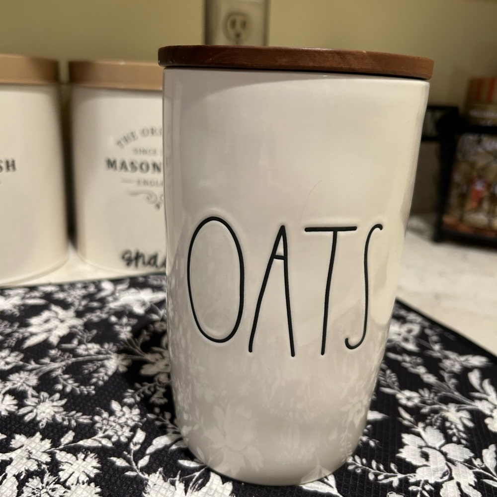 Rae Dunn Oats  Storage Canister with Brown Lid